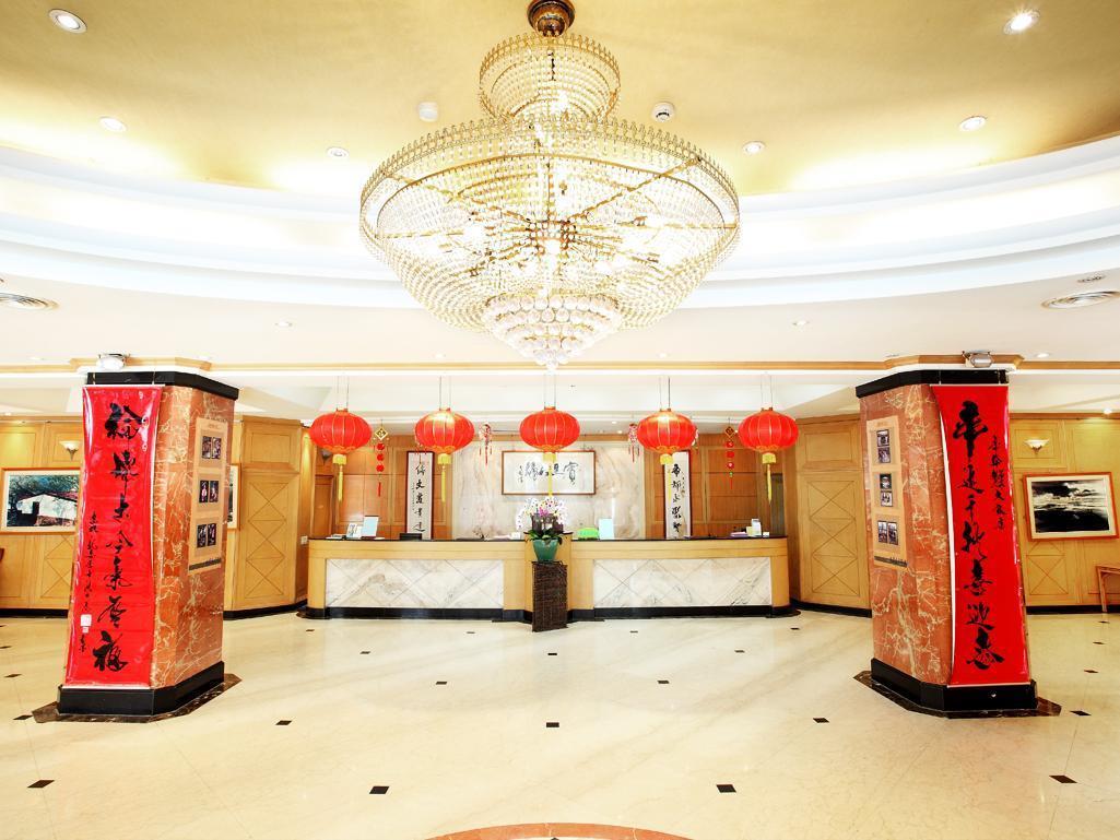 โรงแรมทีหลุน Xinyi ภายนอก รูปภาพ