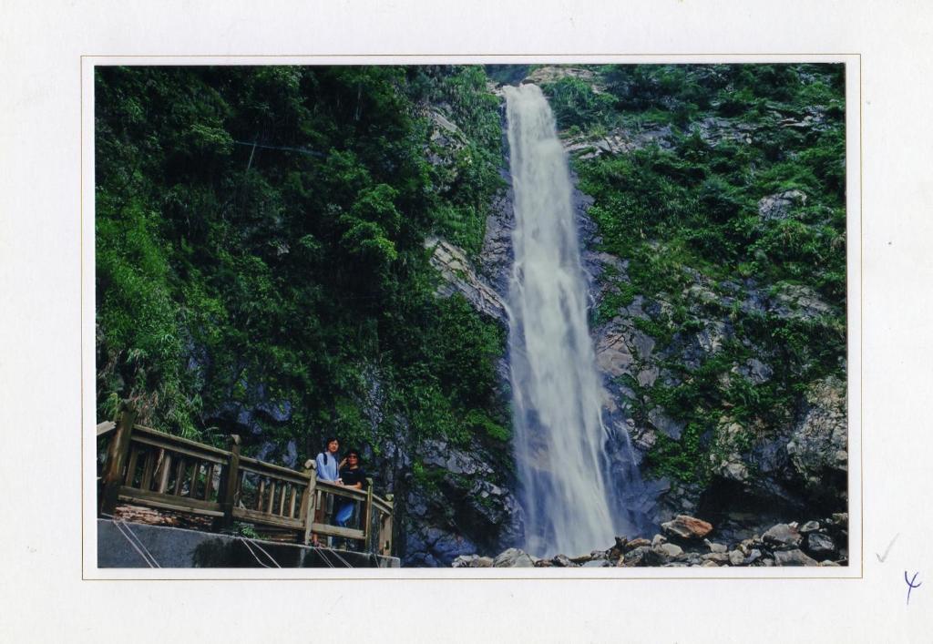 โรงแรมทีหลุน Xinyi ภายนอก รูปภาพ