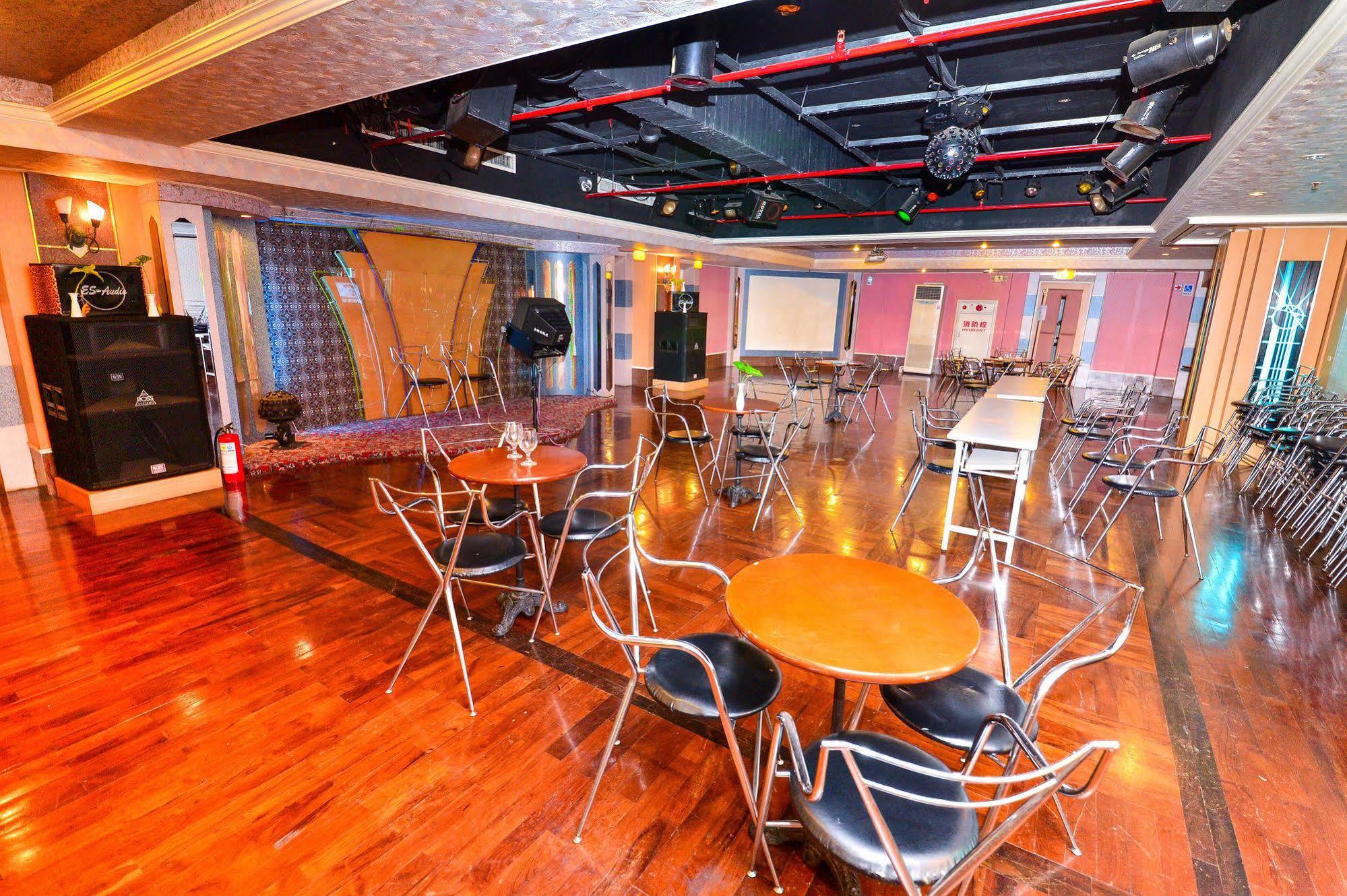 โรงแรมทีหลุน Xinyi ภายนอก รูปภาพ