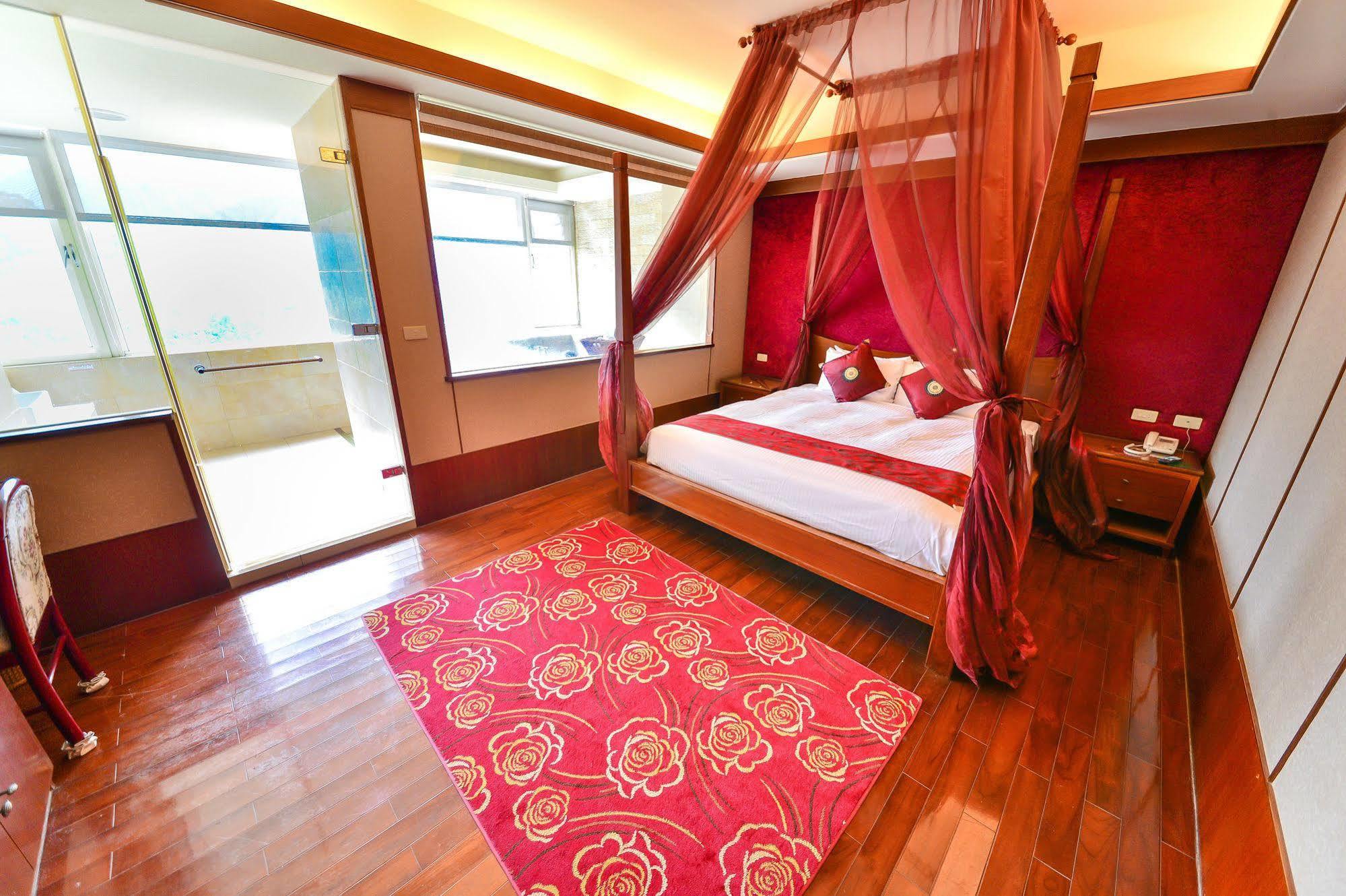 โรงแรมทีหลุน Xinyi ภายนอก รูปภาพ