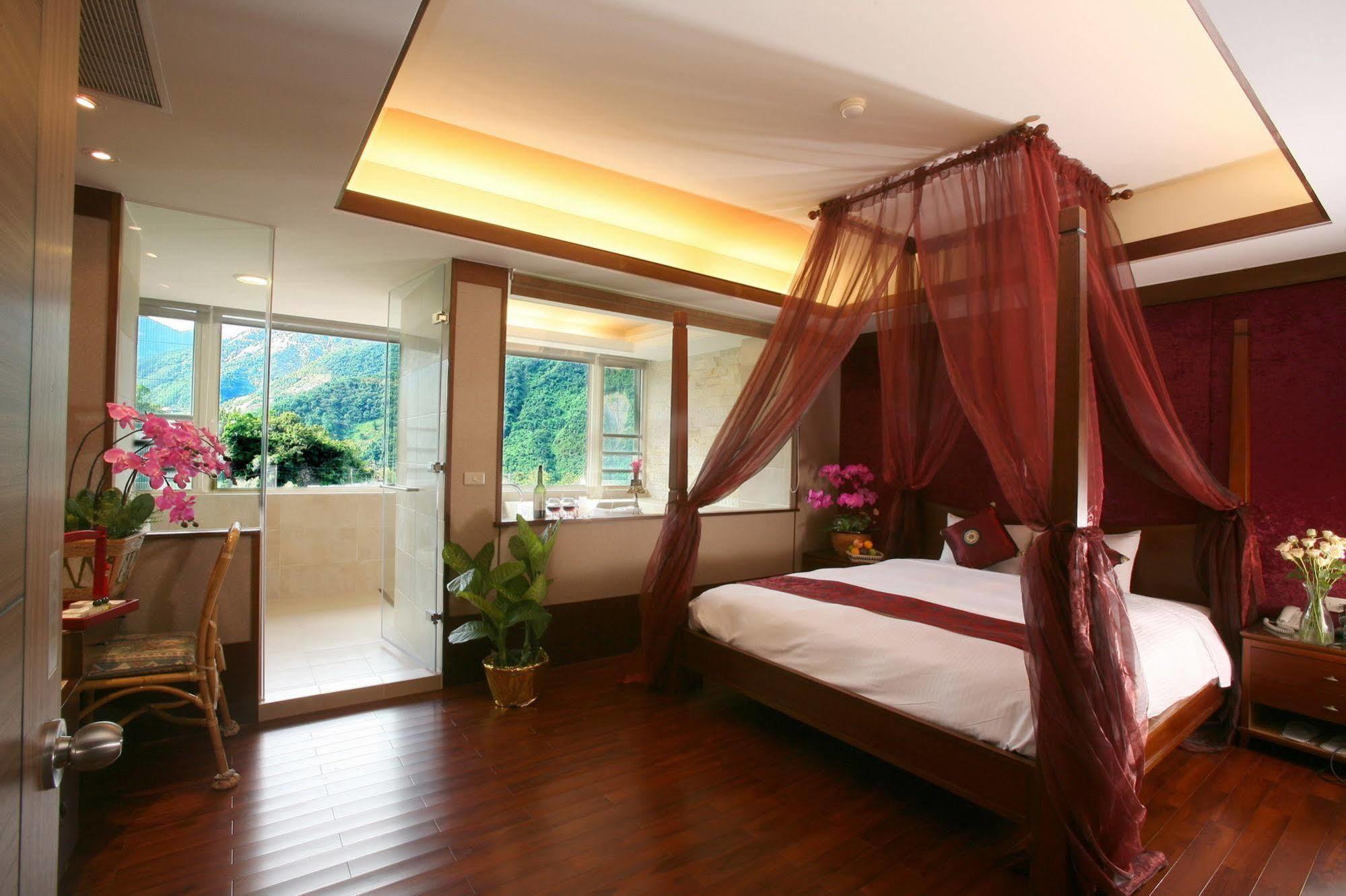 โรงแรมทีหลุน Xinyi ภายนอก รูปภาพ